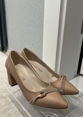 Bej Klasik Topuklu Kadın Ayakkabı - Görsel 2