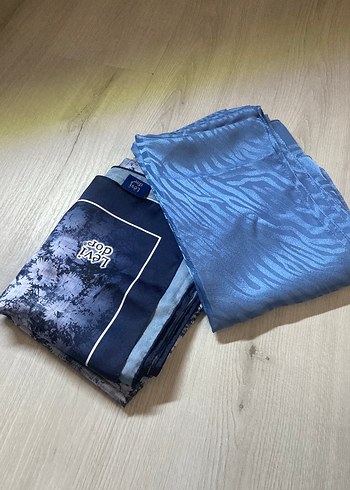 , Mavi Batik Desenli şal - Görsel 2