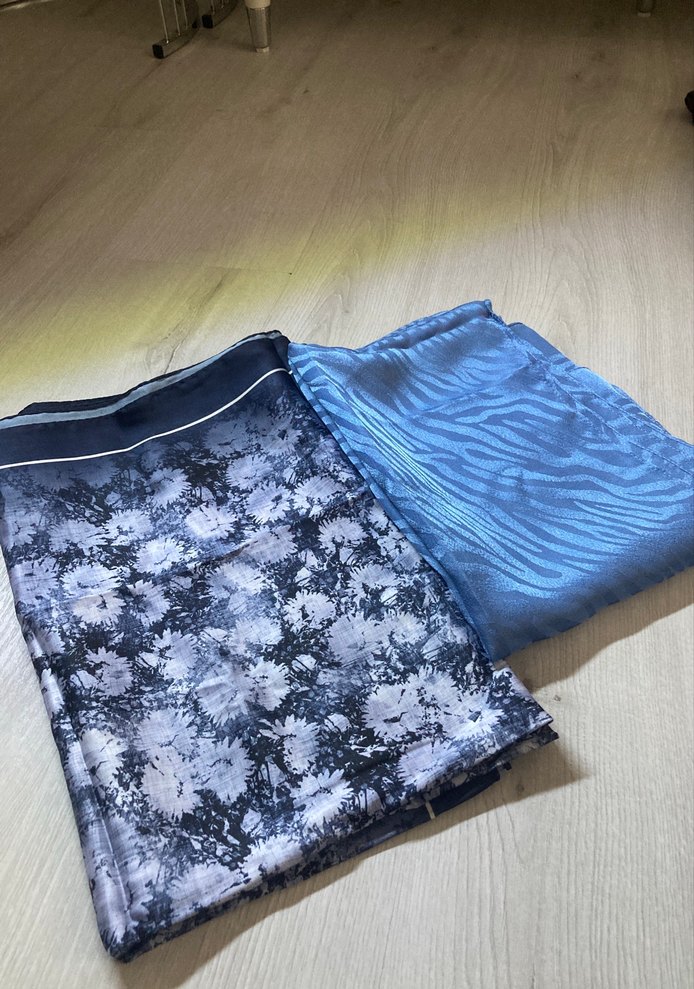 , Mavi Batik Desenli şal - Görsel 4