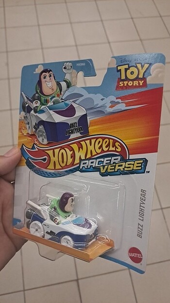 Hot Wheels Racer Verse Buzz Lightyear