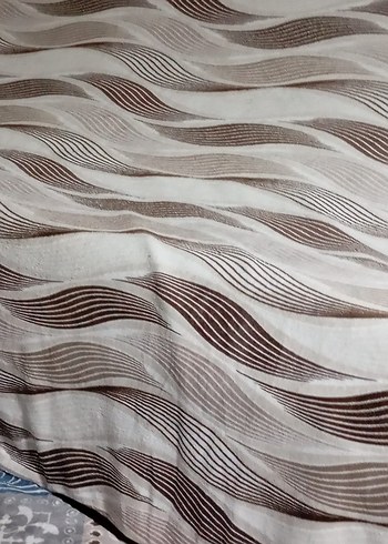 4 tane sıfır ayarında halı örtüsü 475 TL tane - Görsel 4