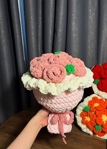 Amigurumi Peluş Gül Buketleri 