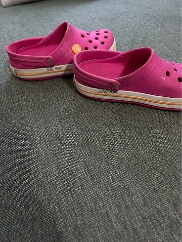 28 Beden Crocs kız çocuk terlik