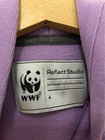 4 Yaş Beden WWF sweatshirt kız çocuk