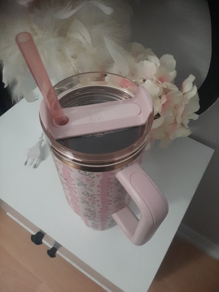 Stanley Pembe Çiçekli Termos Bardak - Görsel 3