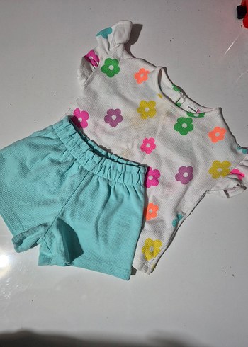 Çiçek Desenli Renkli Bebek Kız Takımı - Görsel 2