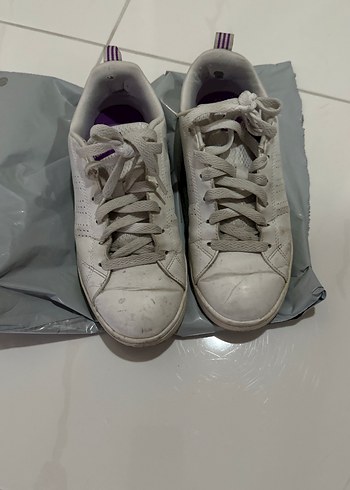 Beyaz Kadın Spor Ayakkabı adidas orijinal