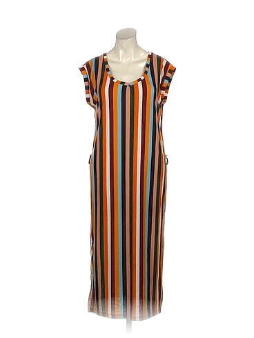 PreLoved Uzun Elbise %70 İndirimli.