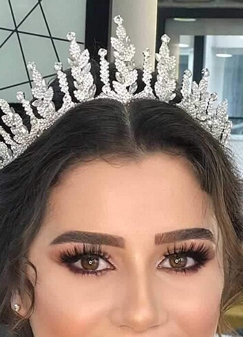Saç aksesuarı TAÇ