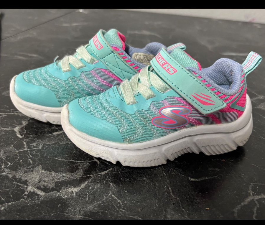 Skechers cok temiz - Görsel 2