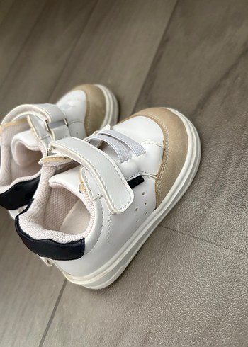 Beyaz Erkek Çocuk Cırt Cırtlı Spor Ayakkabı - Görsel 2