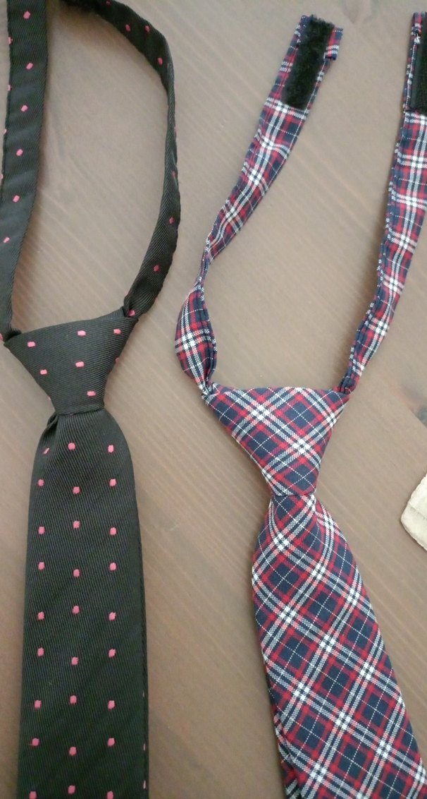 Klasik Desenli Erkek çocuk Kravatları 2 adet - Görsel 2