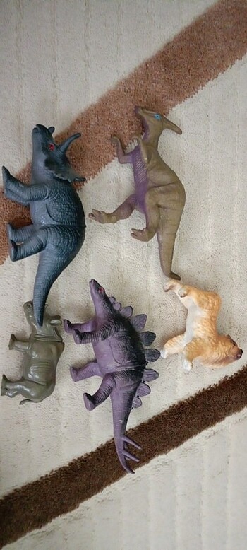 Dinozor figür
