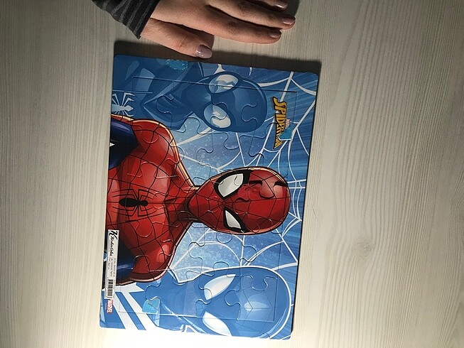 Diğer batman, spiderman, kral şakir, rafadan tayfa, pijamaskeliler puz