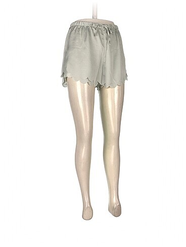 H&M H&M Mini Şort %70 İndirimli.