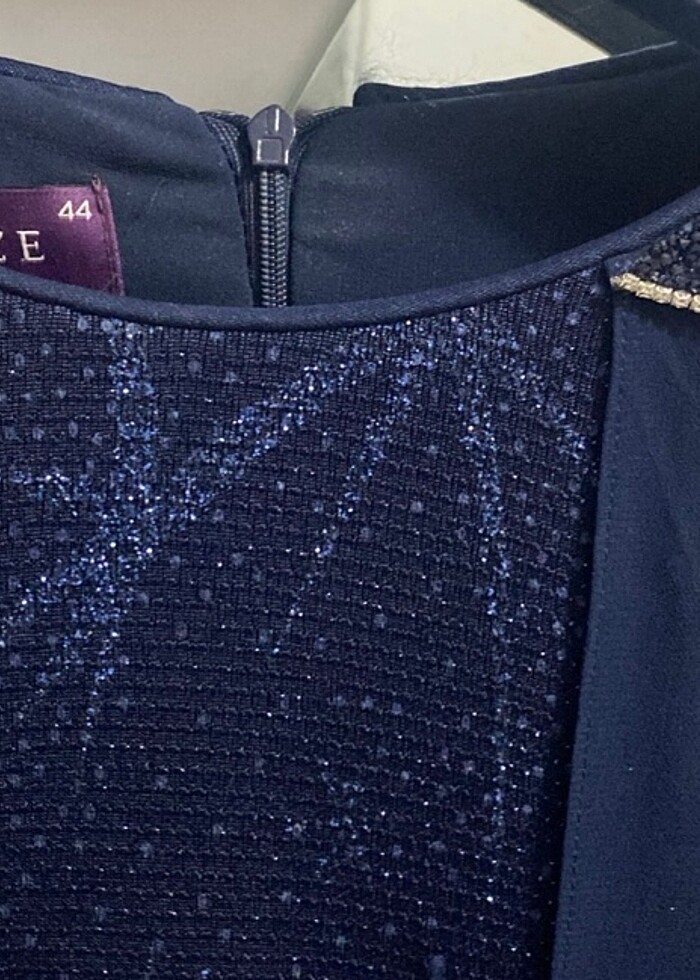 Tesettür elbise - Görsel 4