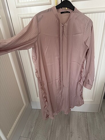 Pembe uzun tunik