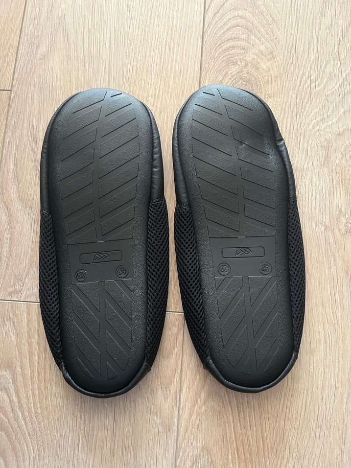 Erkek Siyah Tavaf Patiği - Görsel 2