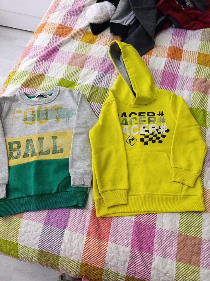 Erkek Çocuk Sarı Kapüşonlu Sweatshirt - Görsel 2