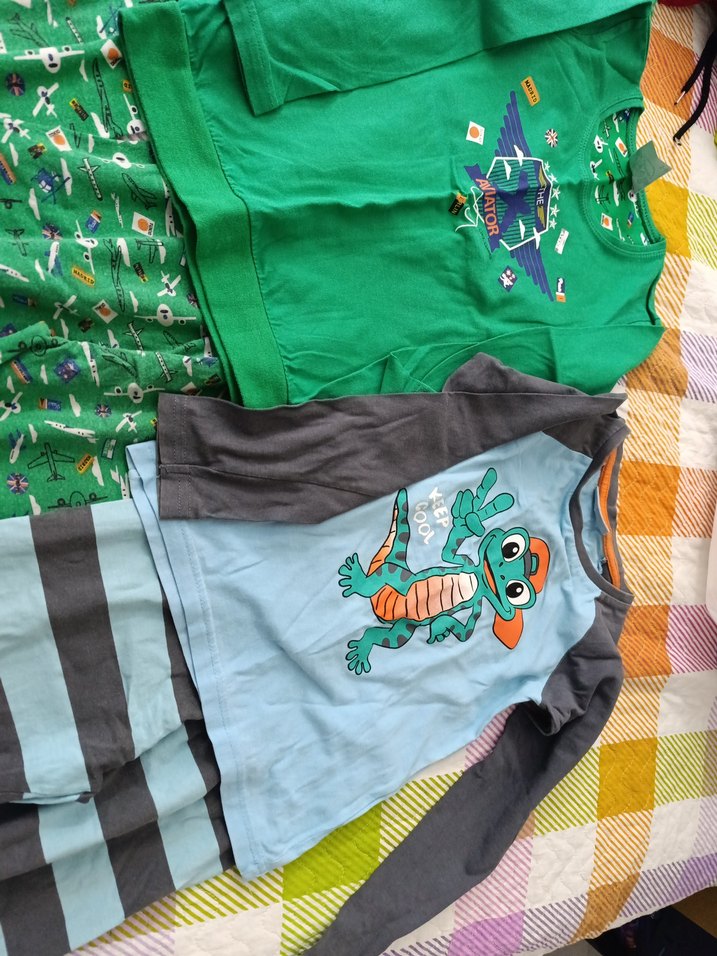 Renkli Desenli Erkek Çocuk Pijamaları - Görsel 2