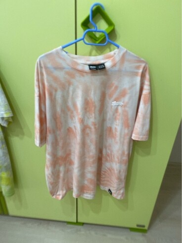 pull and bear tişört