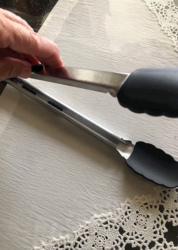 Siyah Silikon Uçlu Mutfak Maşası - Görsel 3