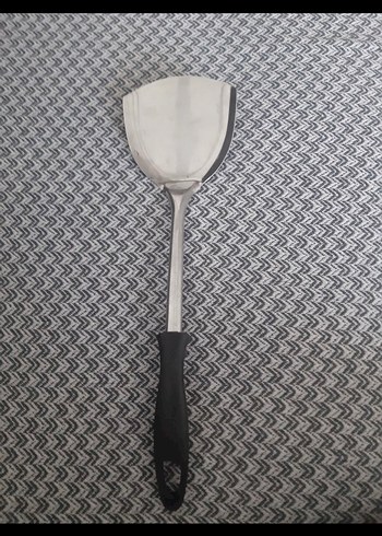 Siyah Saplı Gri Paslanmaz Çelik Kepçe - Görsel 2