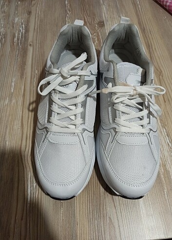Slazenger ERKEK SPOR 42 NUMARA