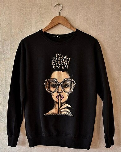 Taşlı sweat
