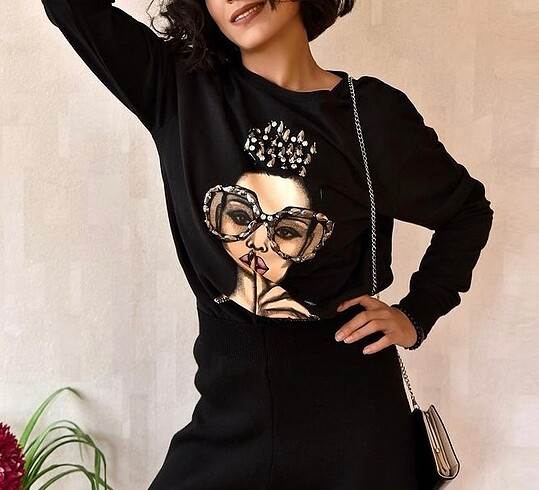 s Beden Taşlı sweat