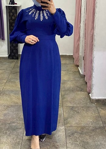 Kadın Lacivert Uzun Kollu Nakışlı Elbise - Görsel 3