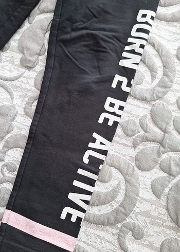 Kız Çocuk Siyah Baskılı Tayt - Görsel 2