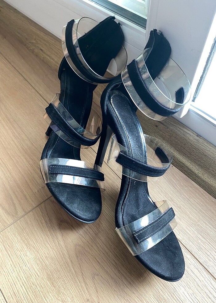 Siyah topuklu - Görsel 3