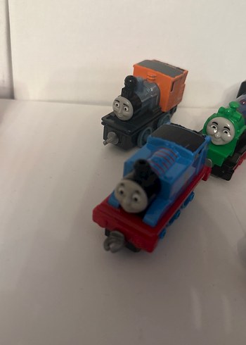 Beden Renk Renkli Mini Tren thomas Oyuncak Seti küçük boy