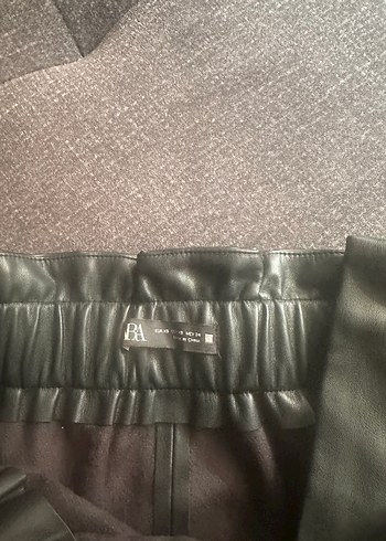 Kadın Siyah Kemer Detaylı Mini Deri şork - Görsel 7