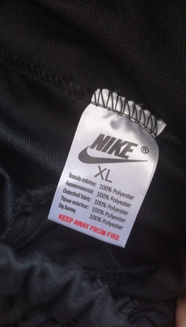 Erkek Siyah Rahat Kesim Mini Şort - Görsel 4