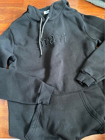 Siyah sweatshirt