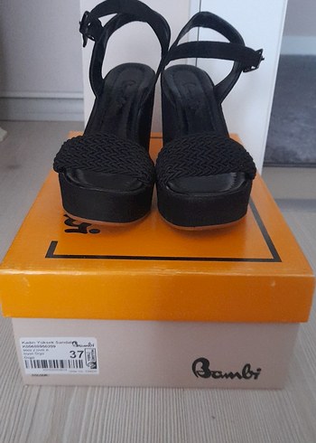 Siyah Platform Topuklu Kadın Ayakkabı - Görsel 5