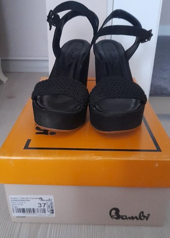 Siyah Platform Topuklu Kadın Ayakkabı - Görsel 2