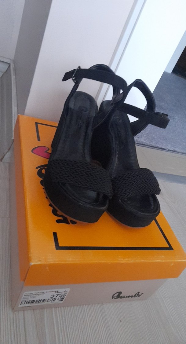 Siyah Platform Topuklu Kadın Ayakkabı - Görsel 4