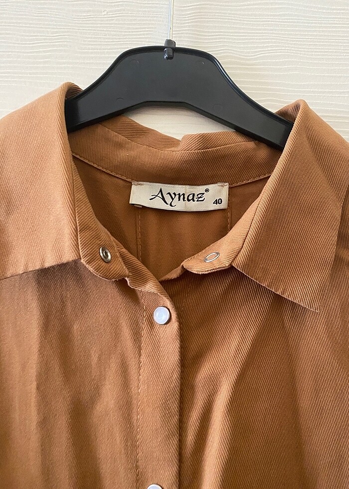 kahverengi düğmeli tunik - Görsel 3