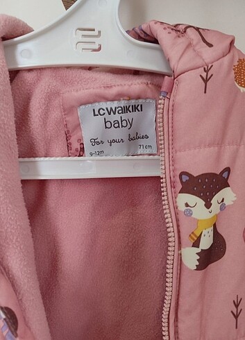 LC Waikiki Kız bebek tulum ve mont modelleri