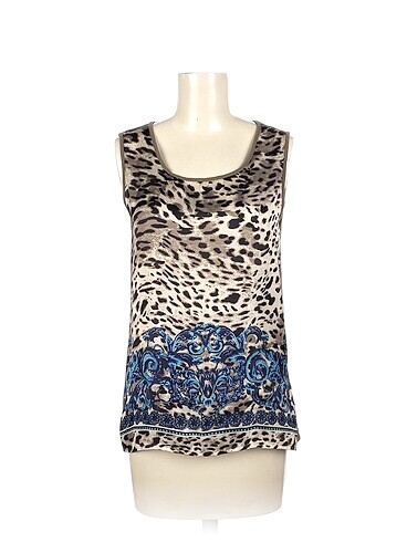 PreLoved T-shirt %70 İndirimli.