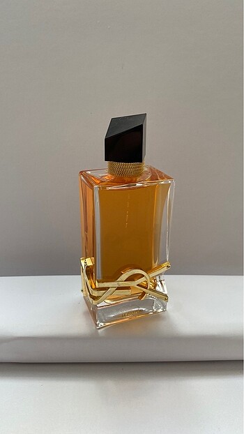 Yves Saint Laurent - Libre Le Parfüm
