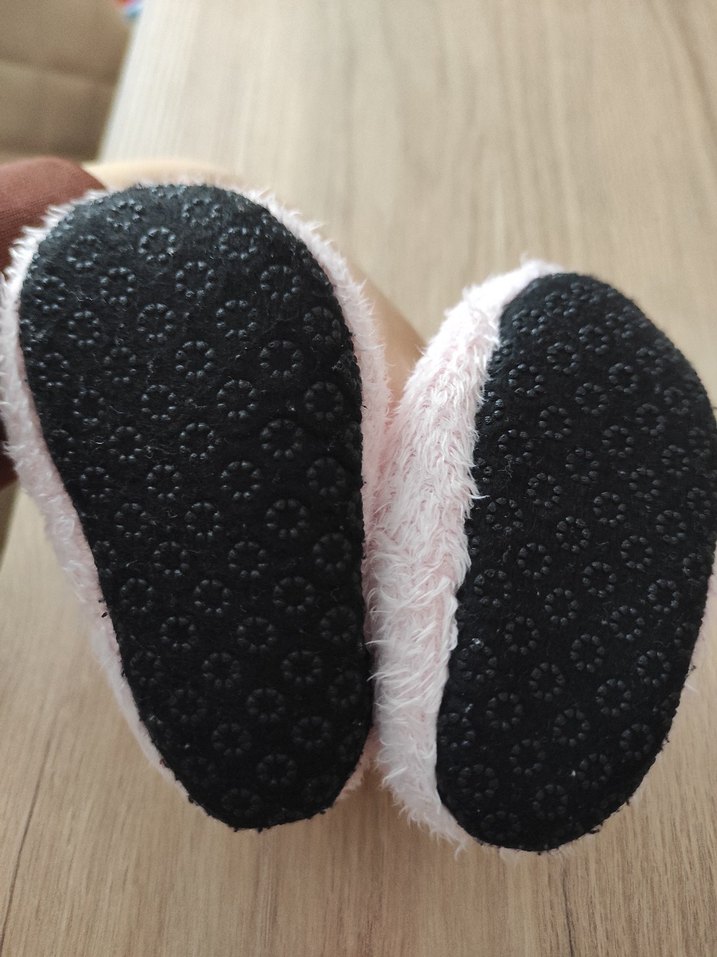 Kızlar için Pembe Sıcak Kürklü Ev Terliği - Görsel 3