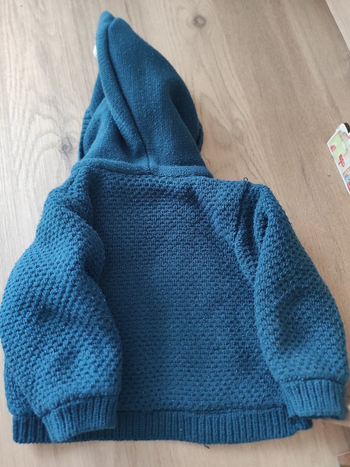 Kapüşonlu Erkek Çocuk Mont Hırka - Görsel 4