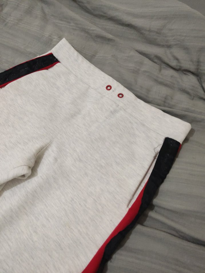 Gri Yan Şeritli Fermuarlı  Eşofman Altı - Görsel 3