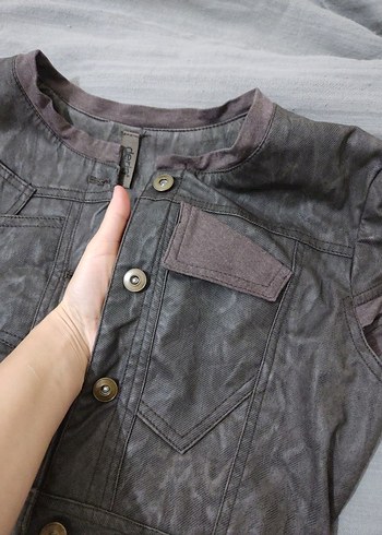 Koyu Kahverengi Deri Düğmeli  Yelek - Görsel 2