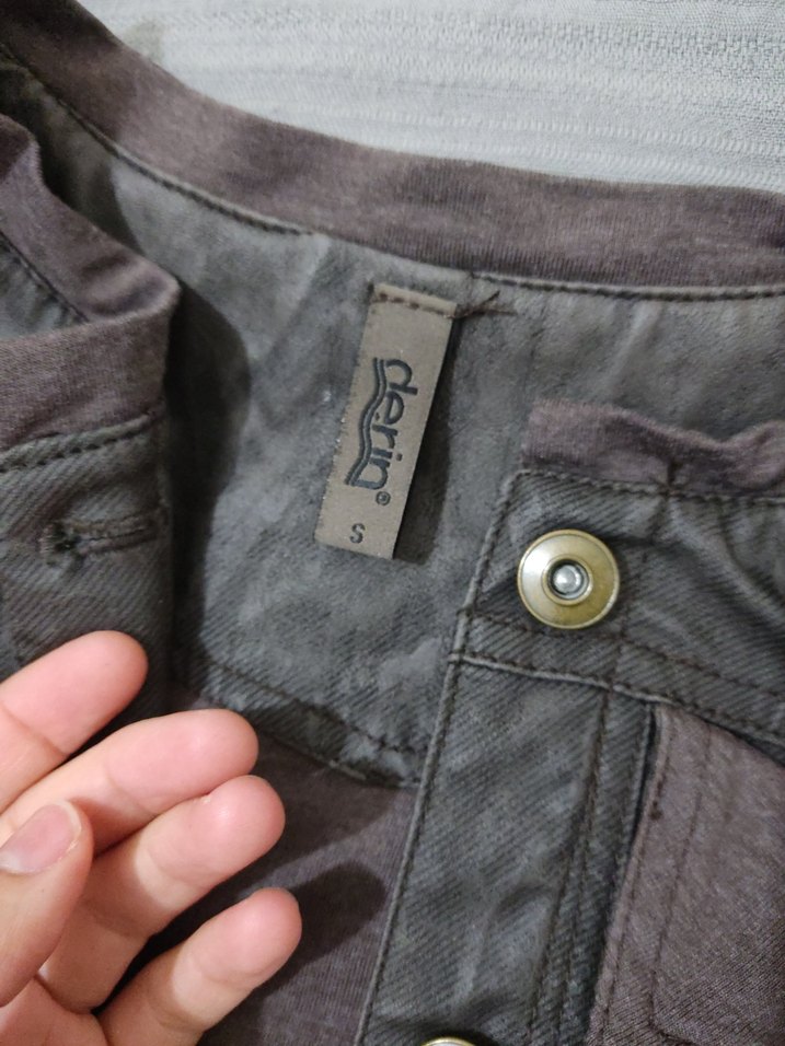 Koyu Kahverengi Deri Düğmeli  Yelek - Görsel 3