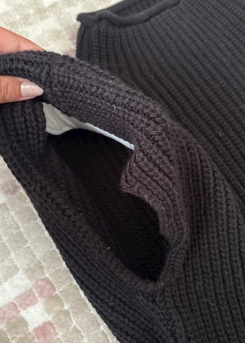 Kadın Siyah Boğazlı Kolsuz Triko Süveter - Görsel 2